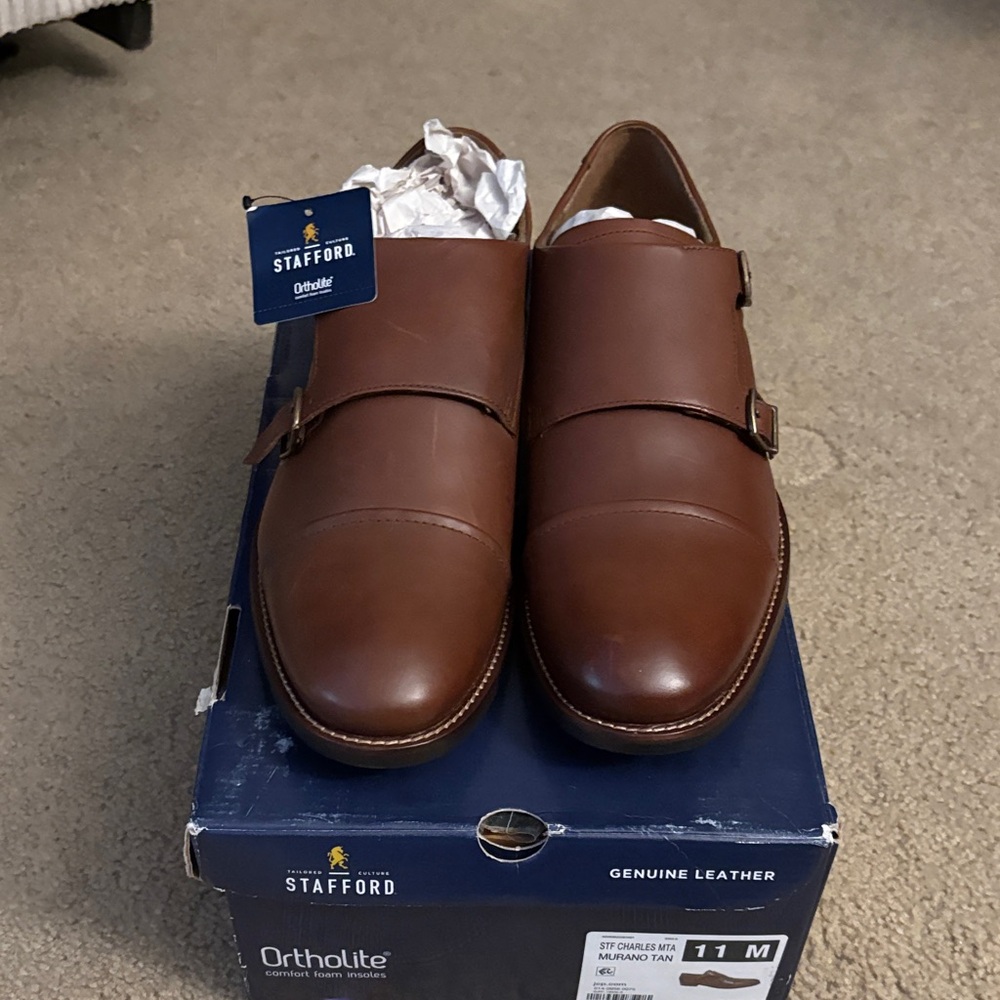 Stafford Men's Tan Leather Oxfords